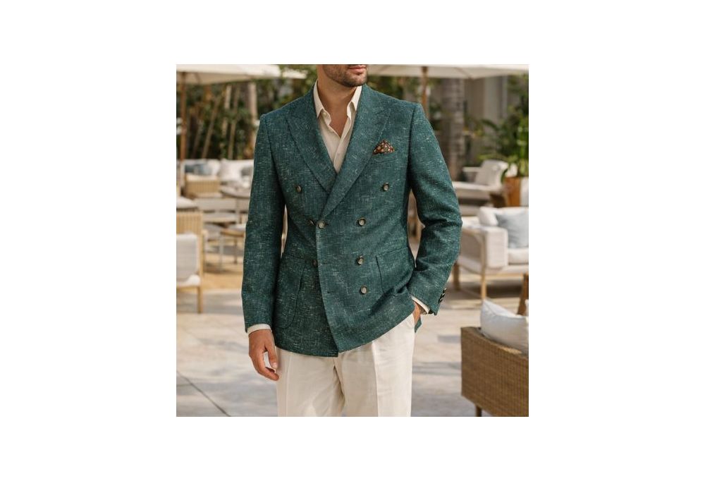 Giacche doppiopetto uomo: i modelli particolari e colorati da indossare con stile